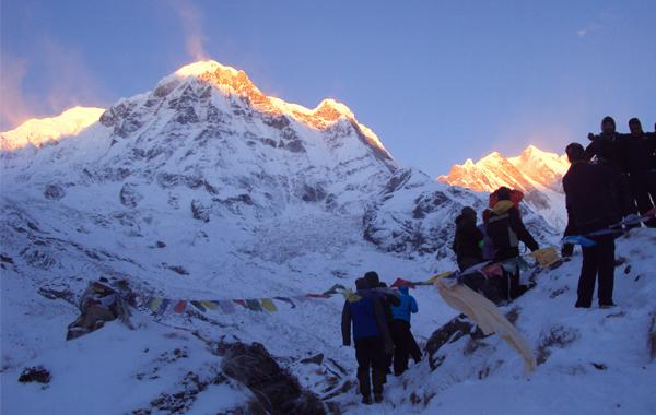 Lonely Planet recommends “Go trekking in Annapurna, Nepal in October 2015”