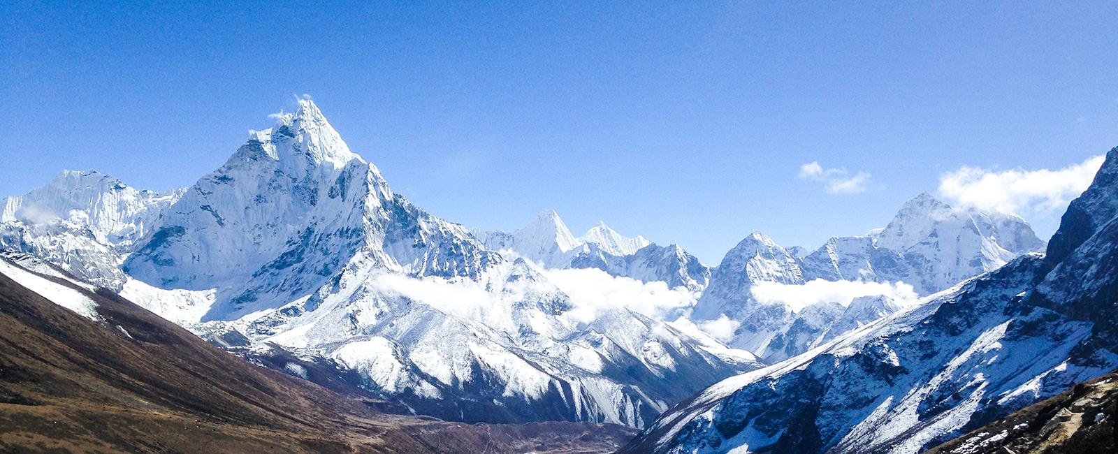 Beautiful Sunrise at Everest