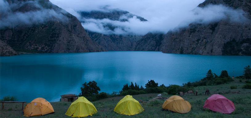 Camping around Phoksundo Lake