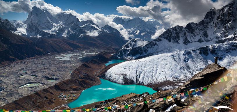 The beautiful Gokyo Lake