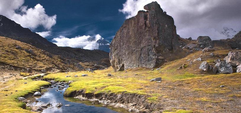 Conglomerate landscape near Lobuche